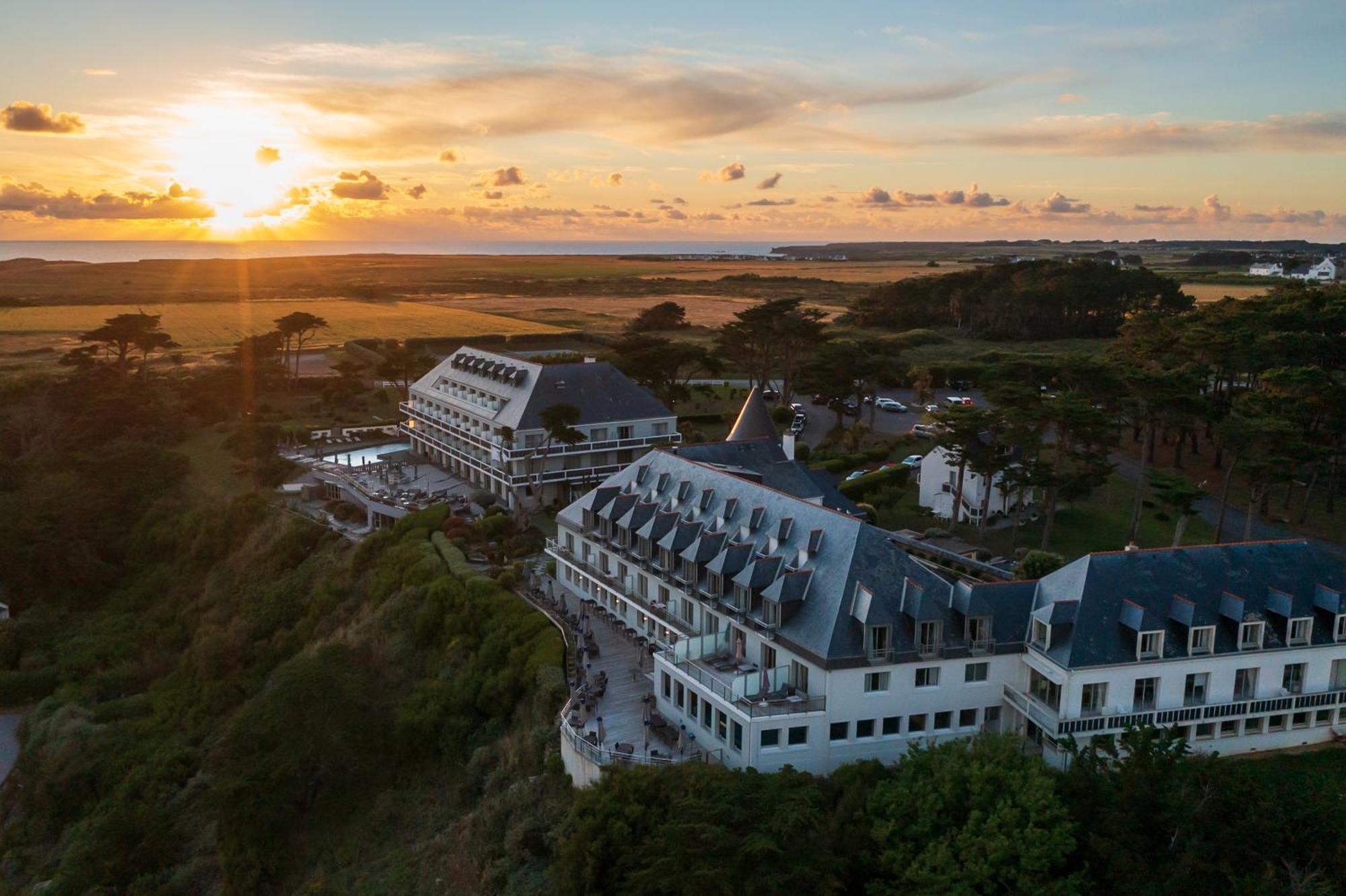 Castel Clara Thalasso & Spa Bangor Exteriör bild